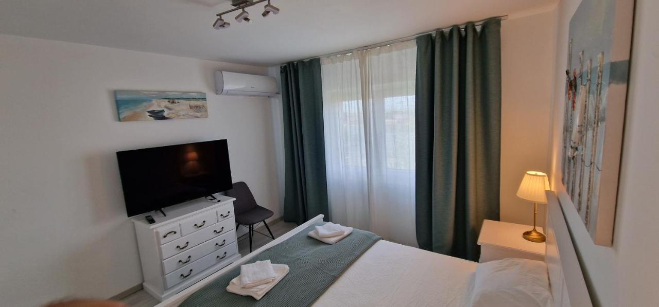 Musura Bay Apartment